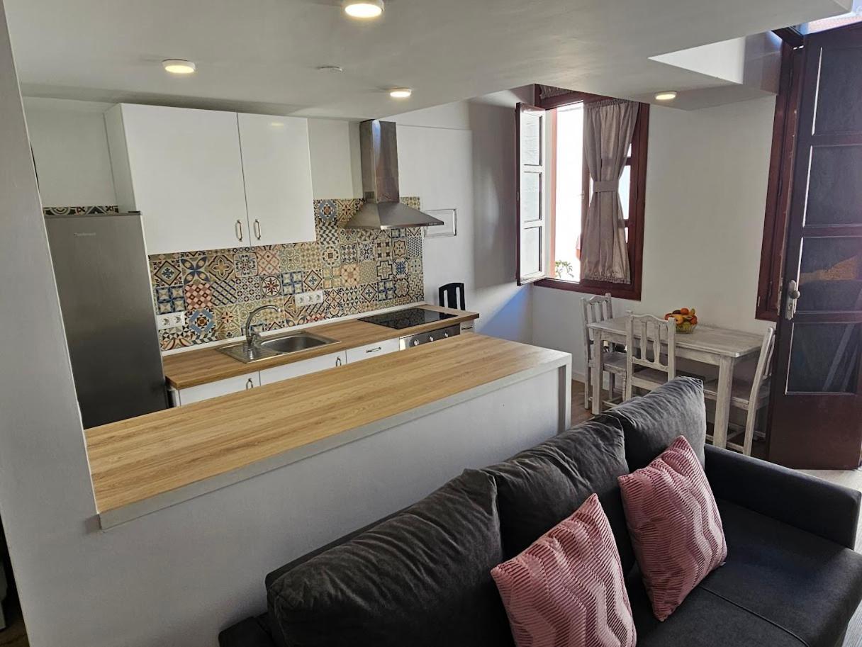 Apartment In The Center Of The Old Town. 푸에르토 드 라 크루즈 외부 사진